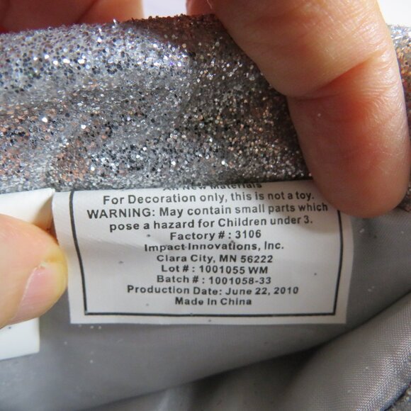 satin glittered silver stocking with glittered snowflakes & solid glitter cuff - Picture 8 of 8